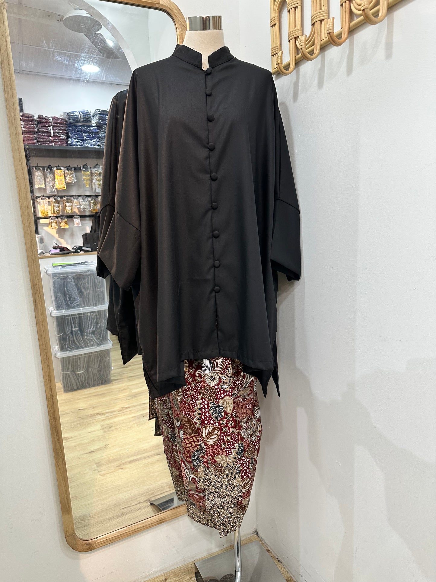 Hana Top