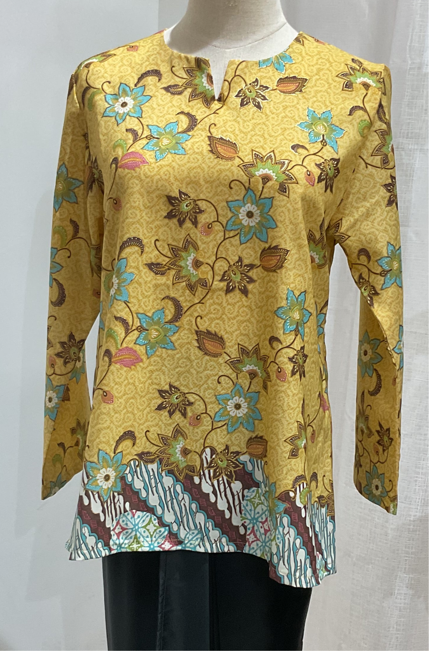Opah Batik Top