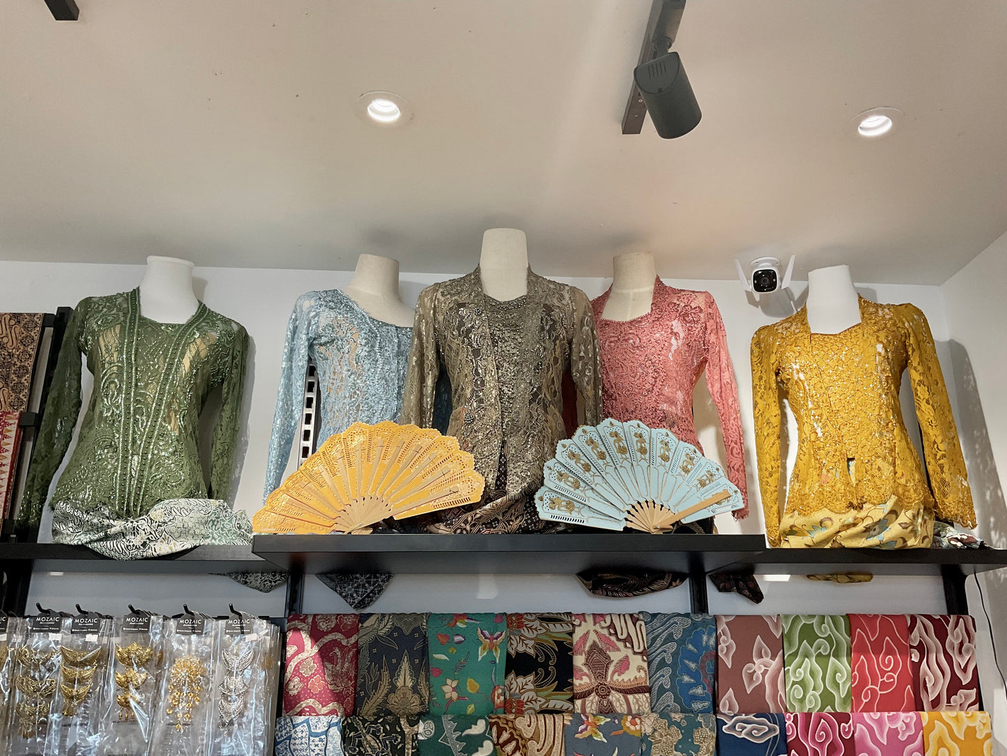 All The Picture its Our Kebaya Exclusive very limited size and colours. More available designs at our store.
More info DM us or highly recommend come to our store at City Plaza #02-115/116.