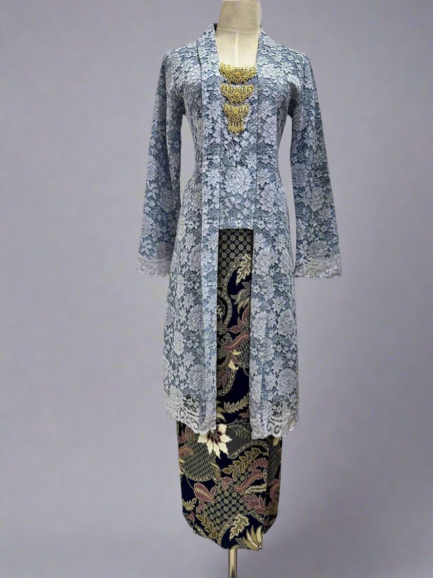 Kebaya Kota Baru