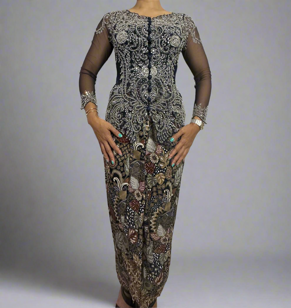 GAYA KEABAYA EXCLUSIVE More info DM us or highly recommend come to our store at City Plaza #02-115/116.