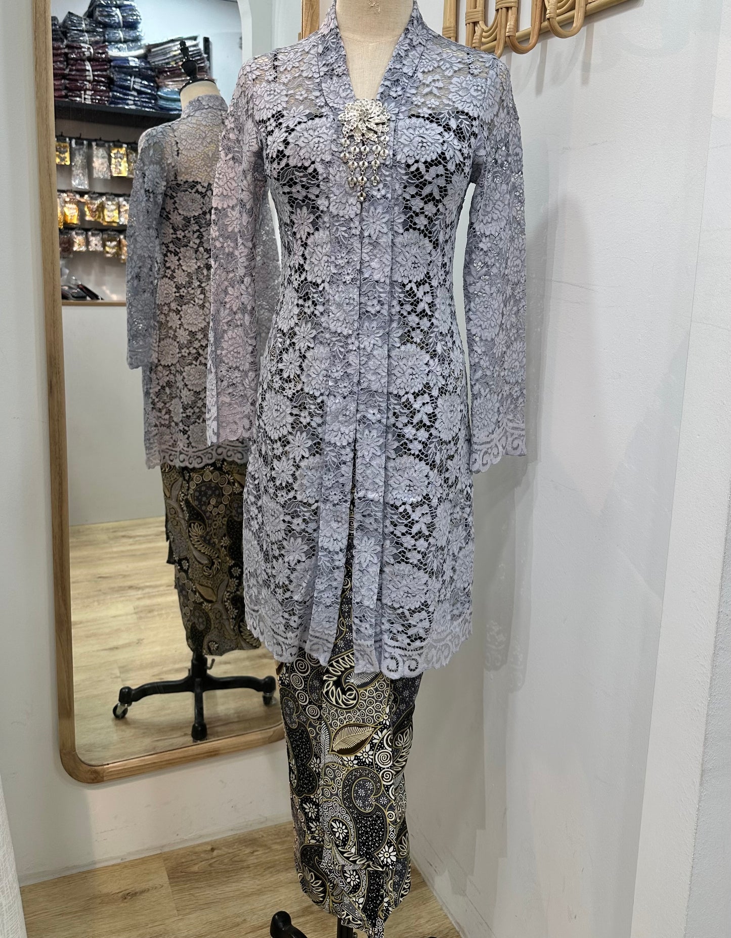 Kebaya Sekar
