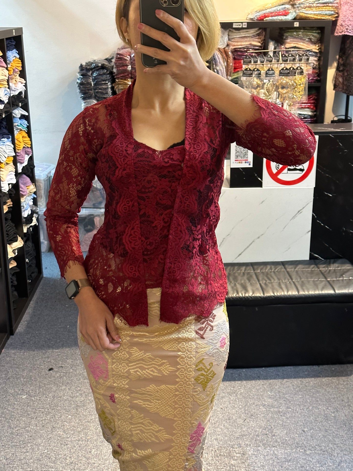 *Accessories and Sarong/Skirt sold separately.
*Product colour may slightly vary due to photographic lighting sources or your mointor setting. The actual size may vary as many of the products we produce are hand made. Please allow (0.05 to 0.1 inches) size variance.