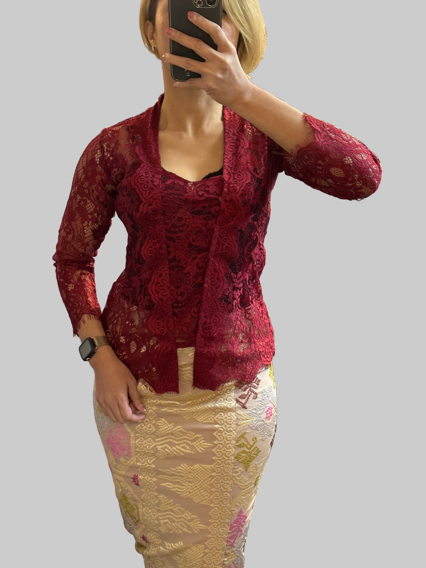 *Accessories and Sarong/Skirt sold separately.
*Product colour may slightly vary due to photographic lighting sources or your mointor setting. The actual size may vary as many of the products we produce are hand made. Please allow (0.05 to 0.1 inches) size variance.