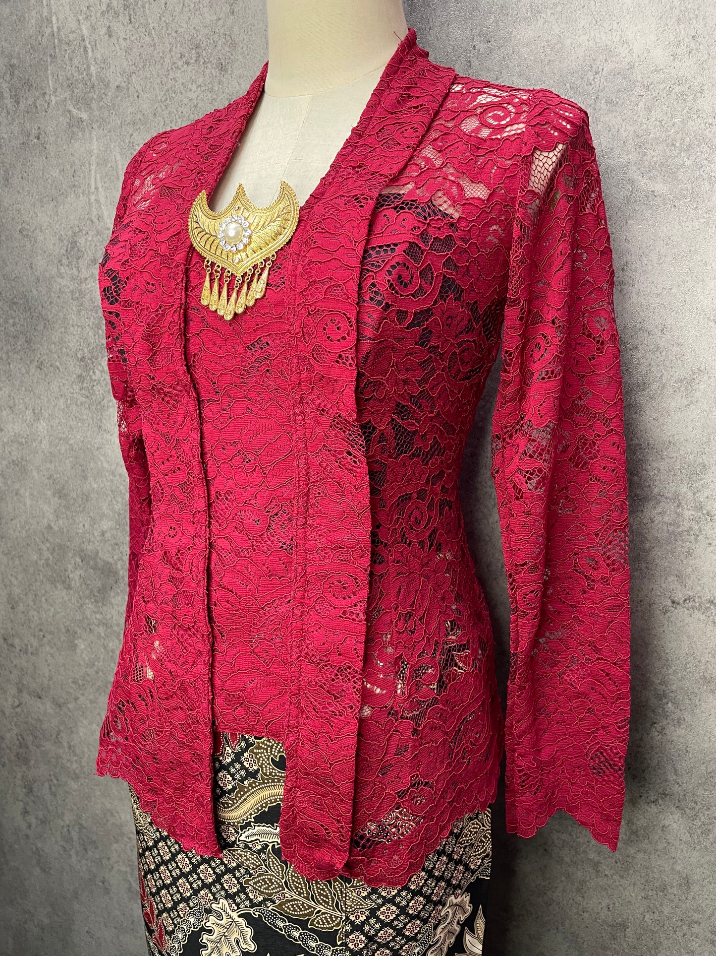 Kebaya Lusiana