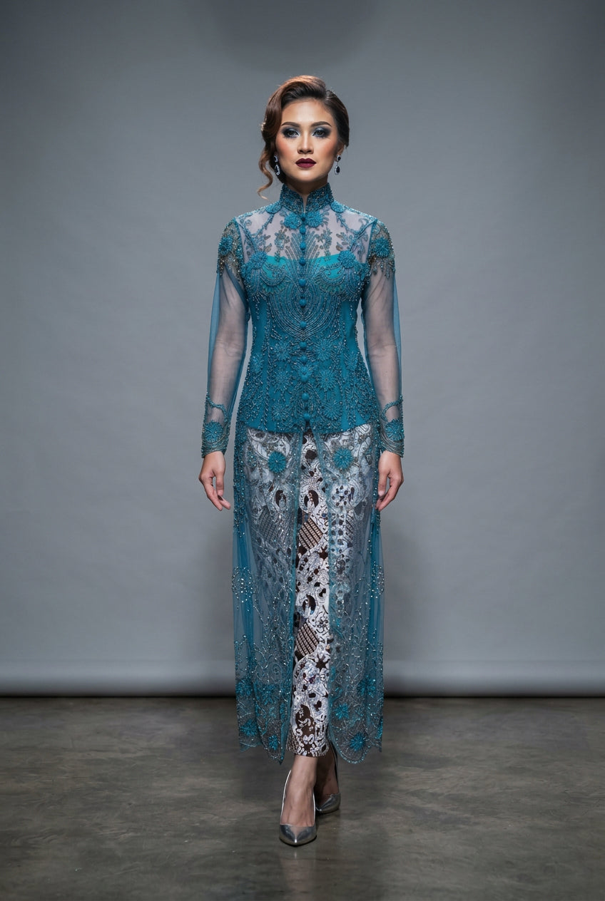 Kebaya Maha Dewi Mandarin Collar