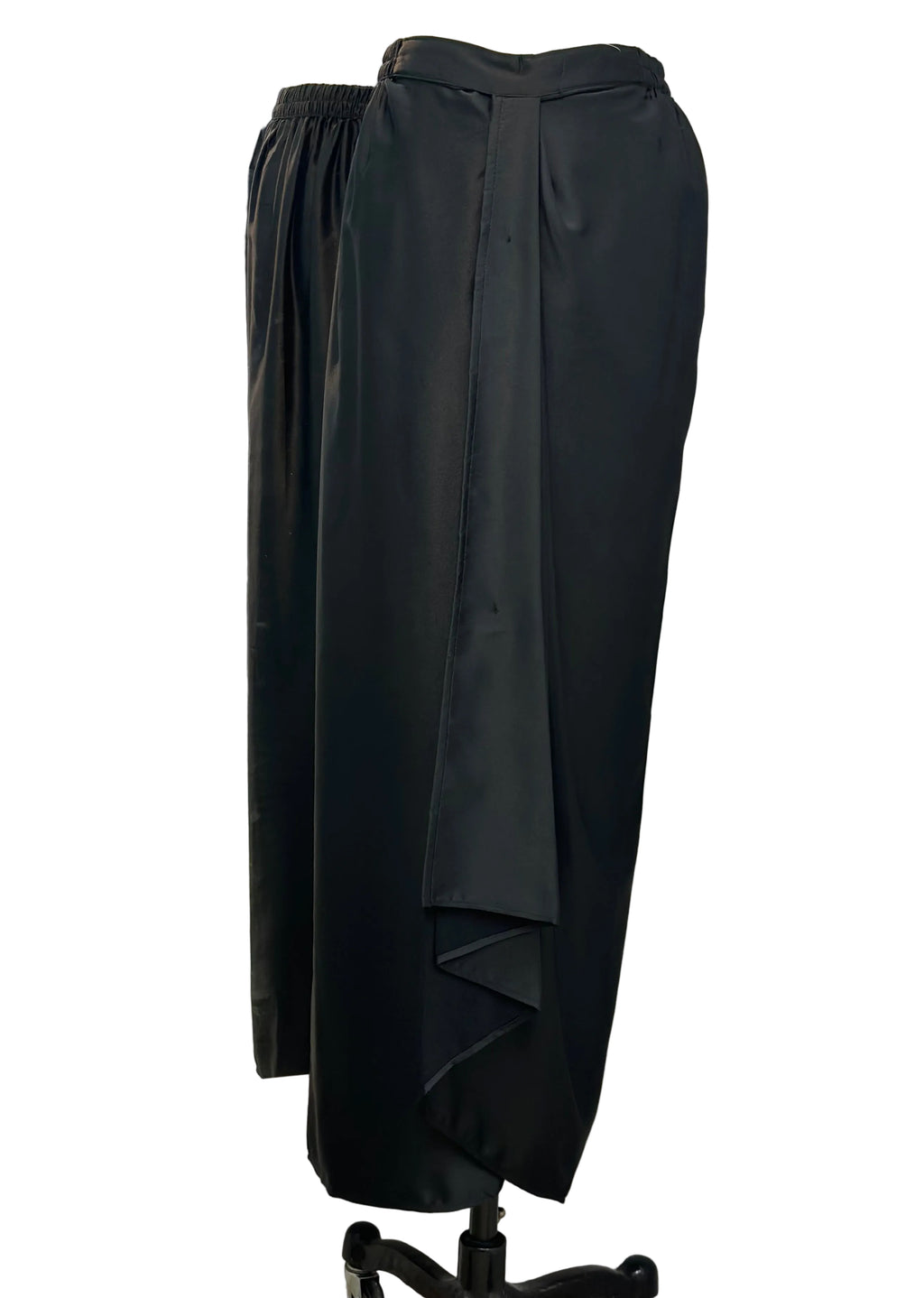 Drapery Skirt [Black]