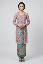 Kebaya Kota Baru