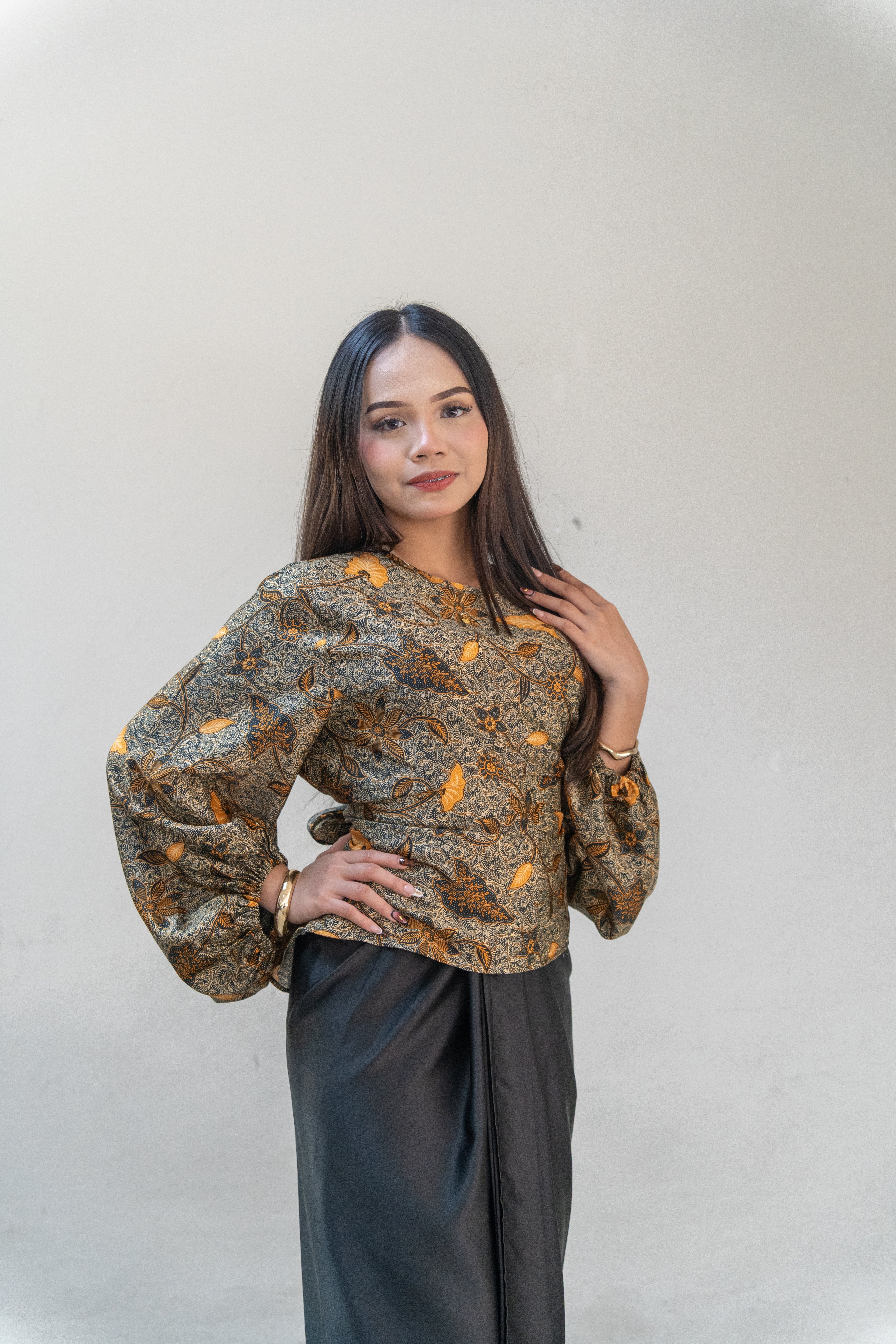 Top Aluna