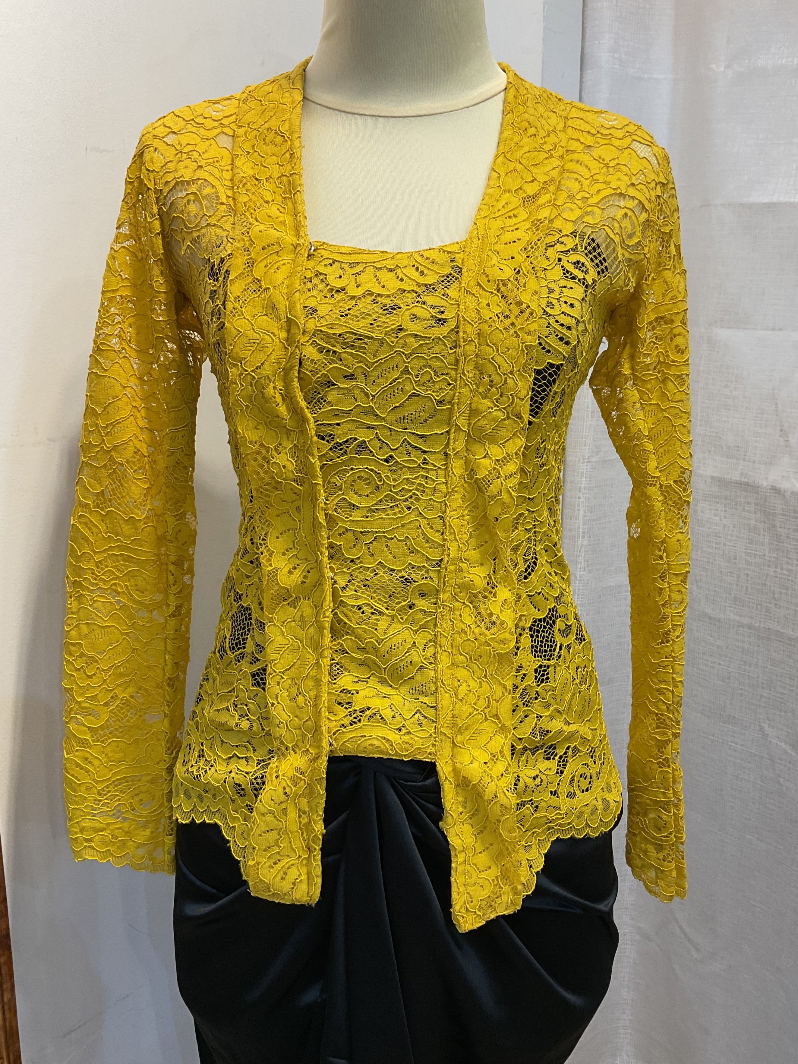 Kebaya Lusiana