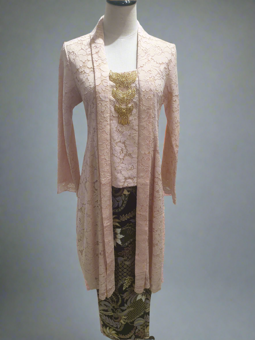 Kebaya Kota Baru