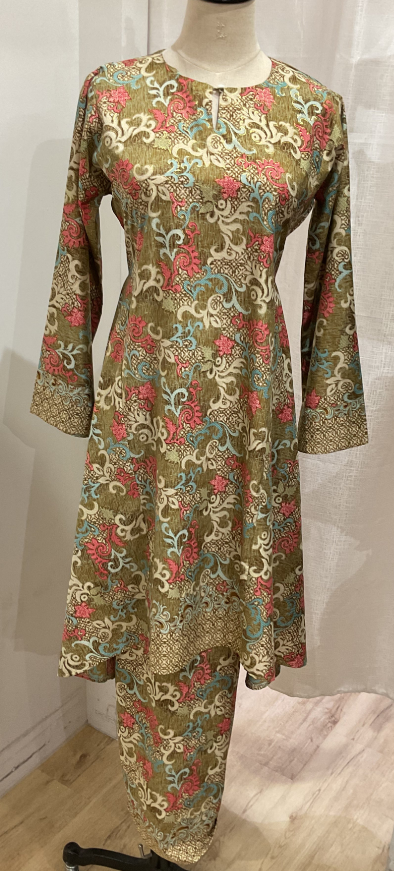 Kurung Pemo Batik Set