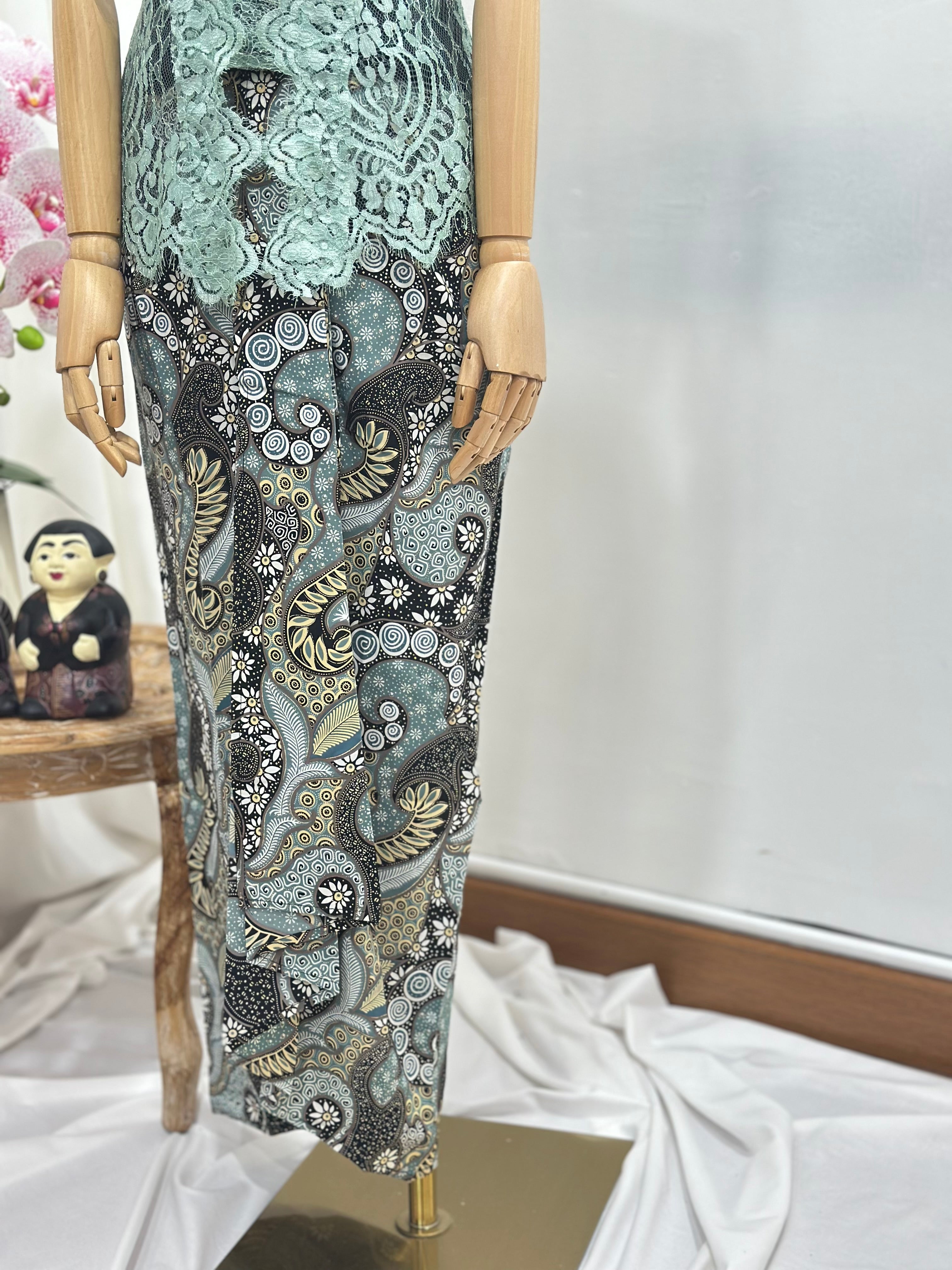 Drapery batik Skirt [Instant Wrap Skirt]