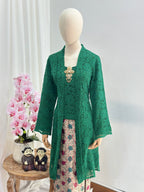 Kebaya Kota Baru