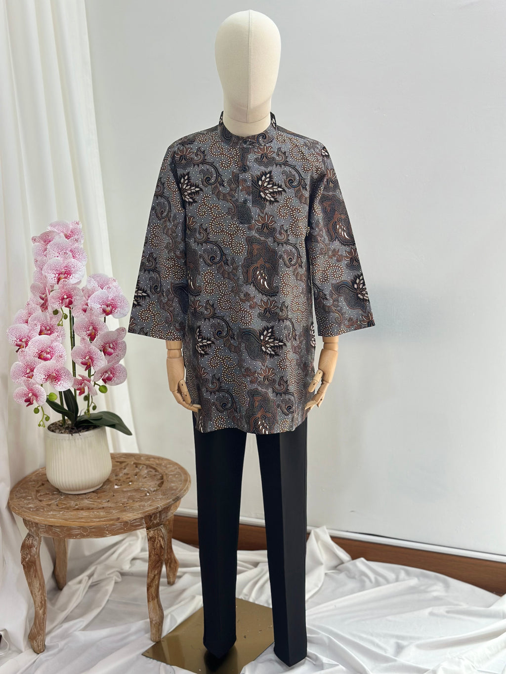 Adam Kurta [Series 2]