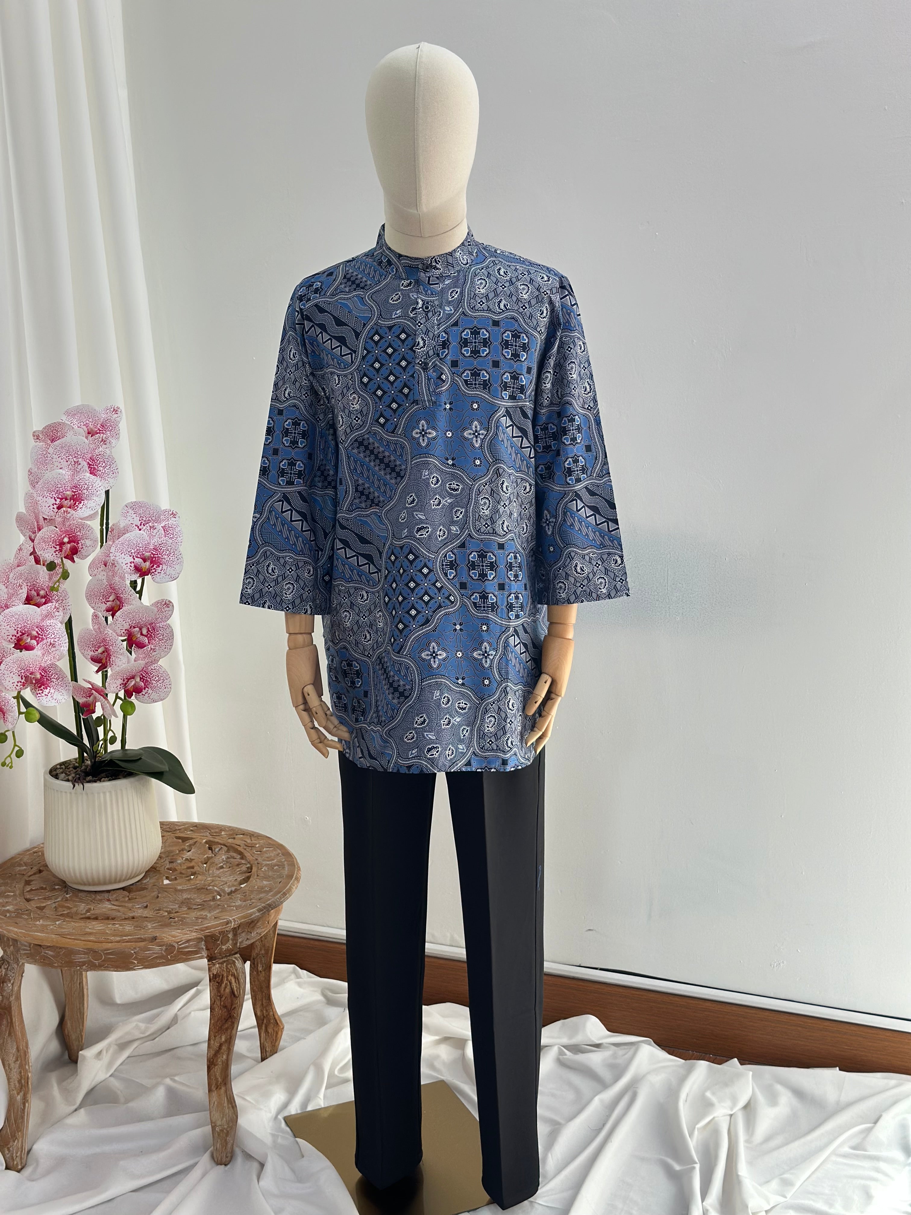 Adam Kurta [Series 1]