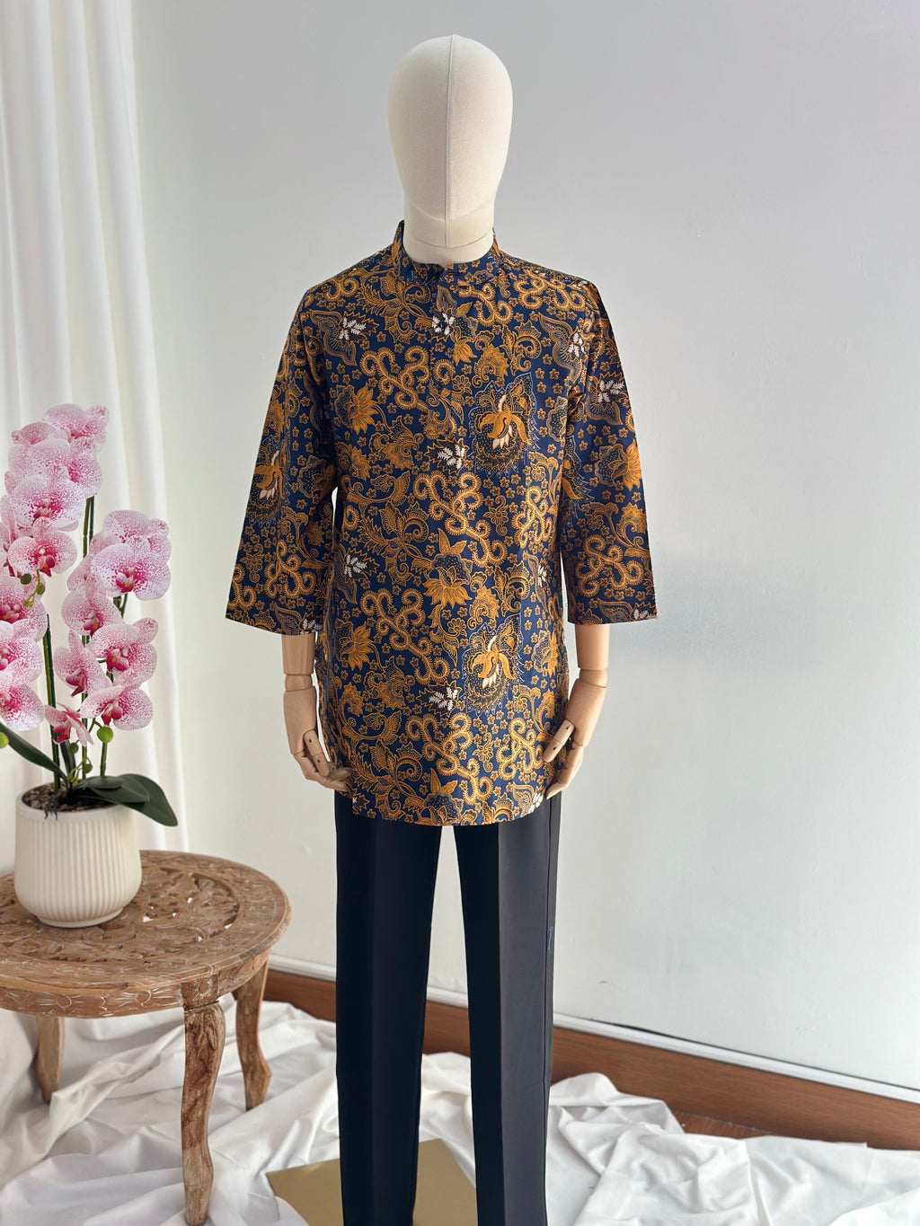 Adam Kurta [Series 1]