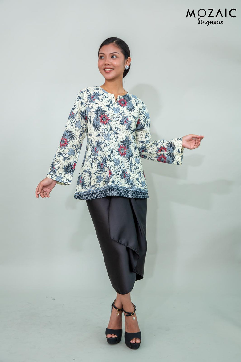 Batik Kurung/Kedah Top Singapore Women · Opah Series · Mozaic SG