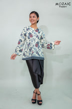 Batik Kurung/Kedah Top Singapore Women · Opah Series · Mozaic SG