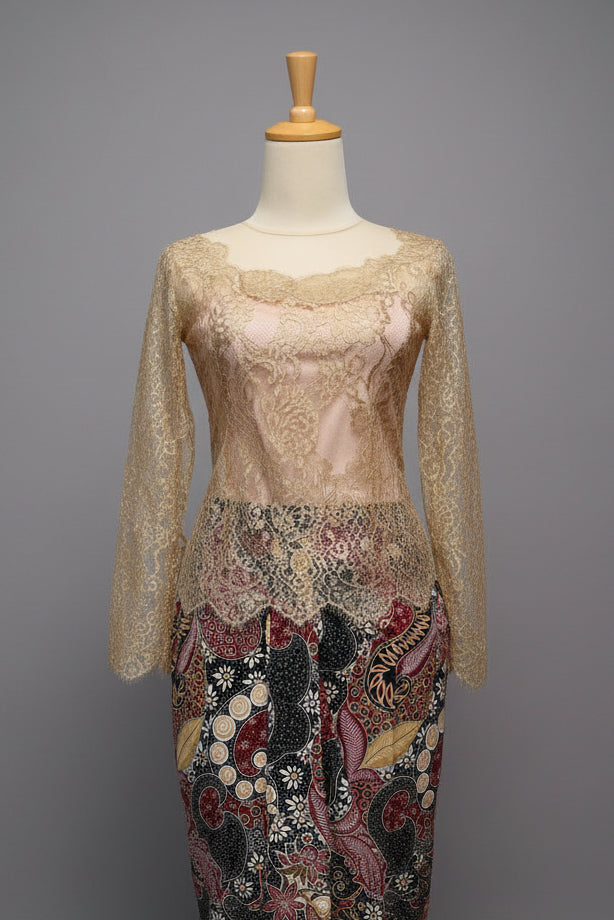 Top Lace Sabrina