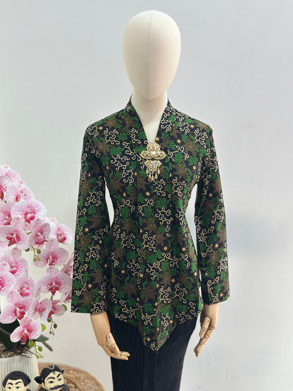 Kebaya Kamila