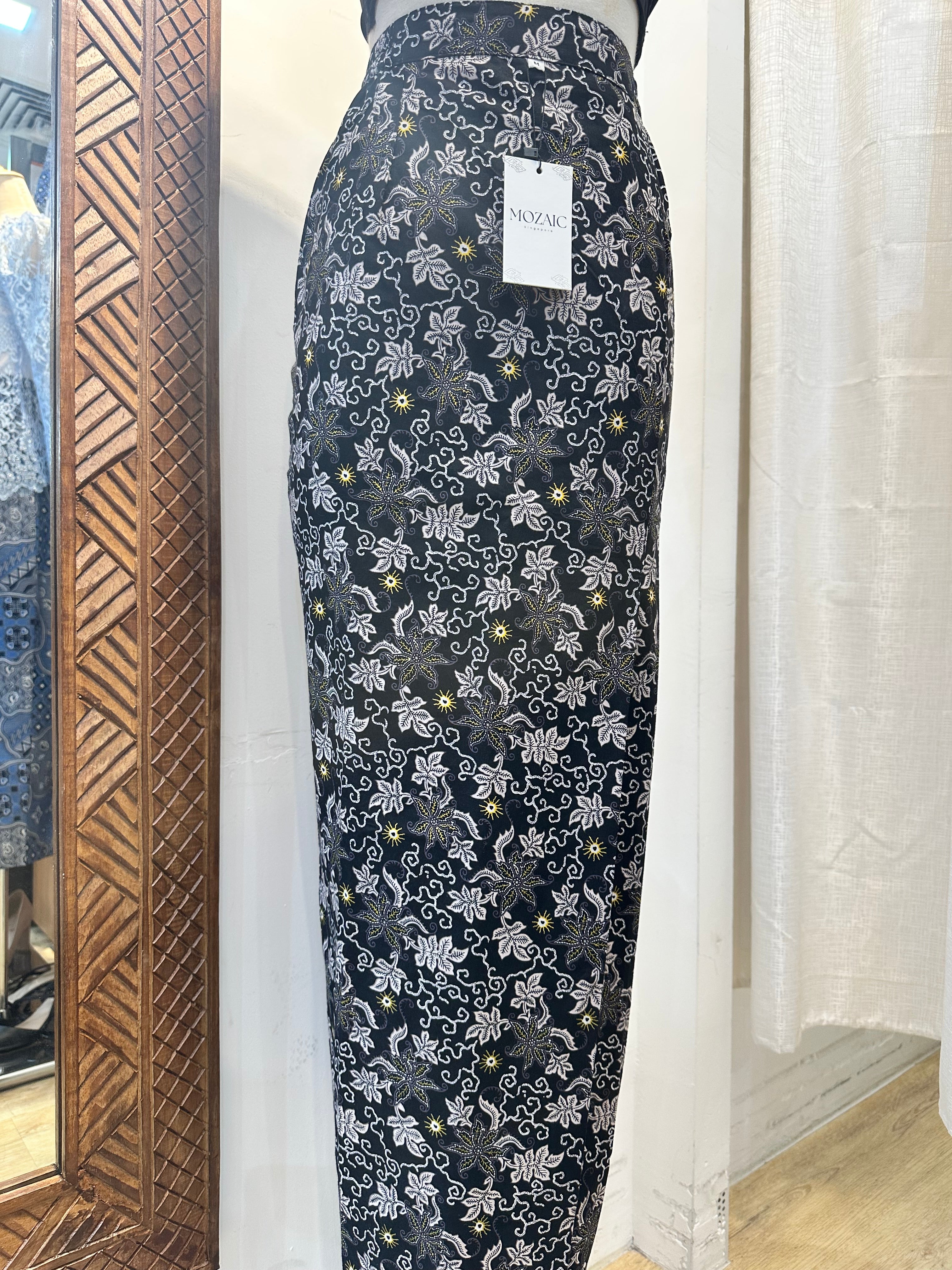 Overlap Sarong Skirt Cotton