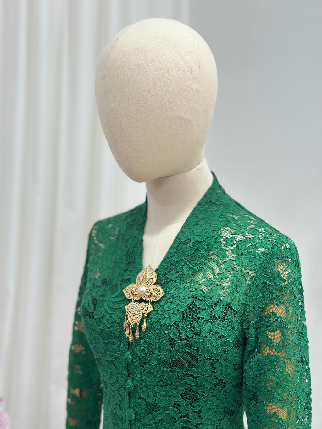 Kebaya Kirana
