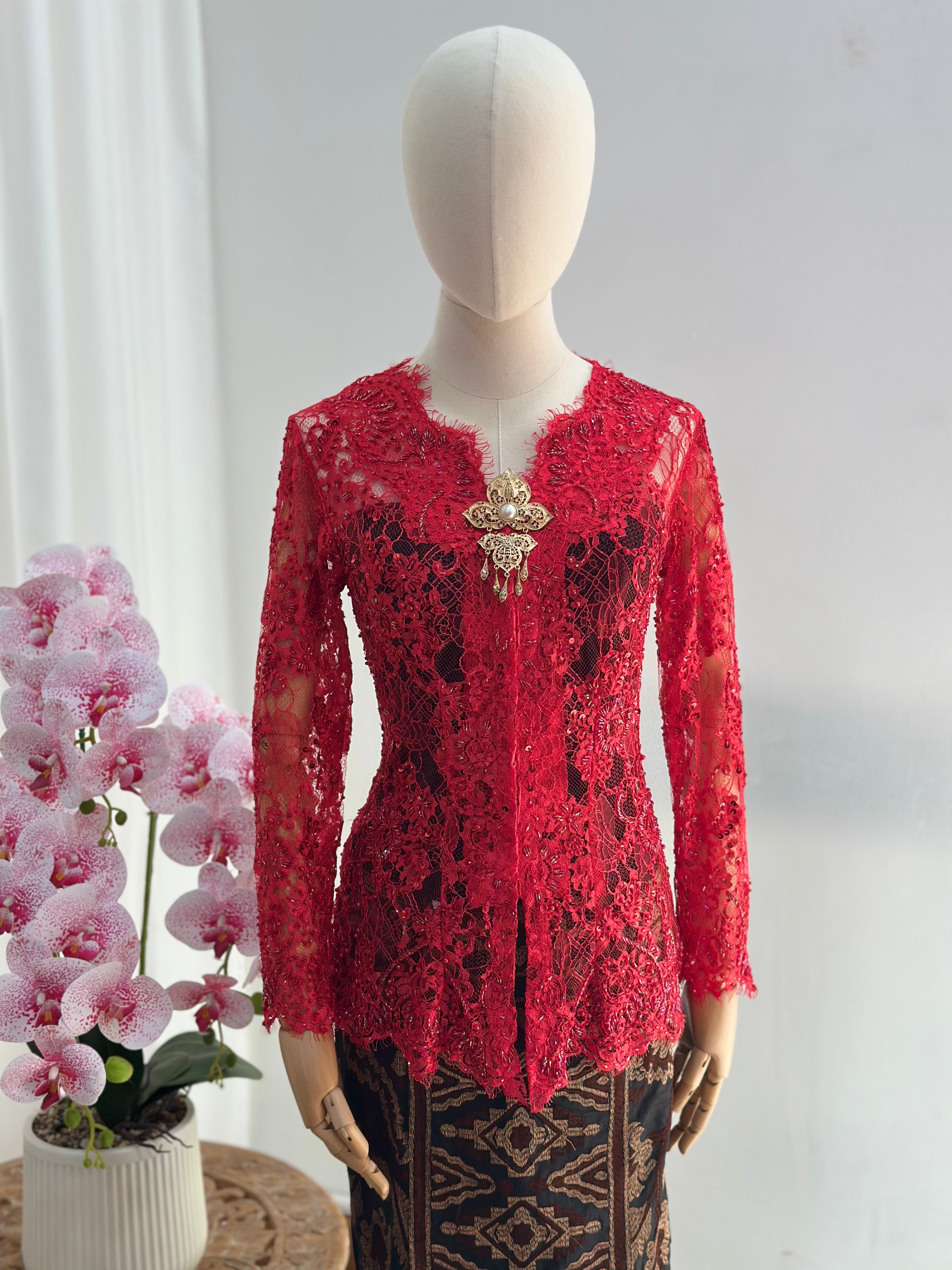EXCLUSIVE KEBAYA COLLECTIONS
