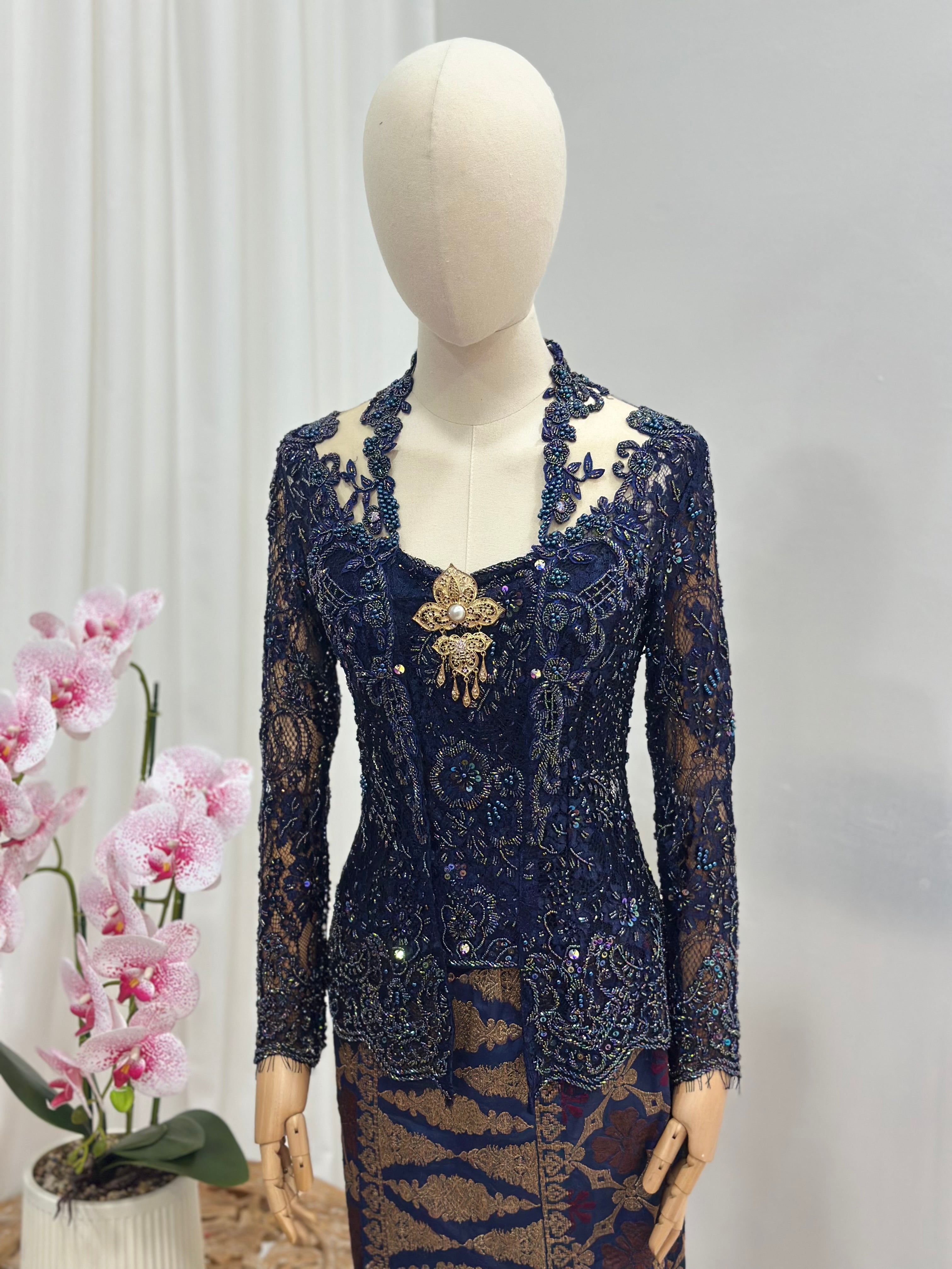 EXCLUSIVE KEBAYA COLLECTIONS