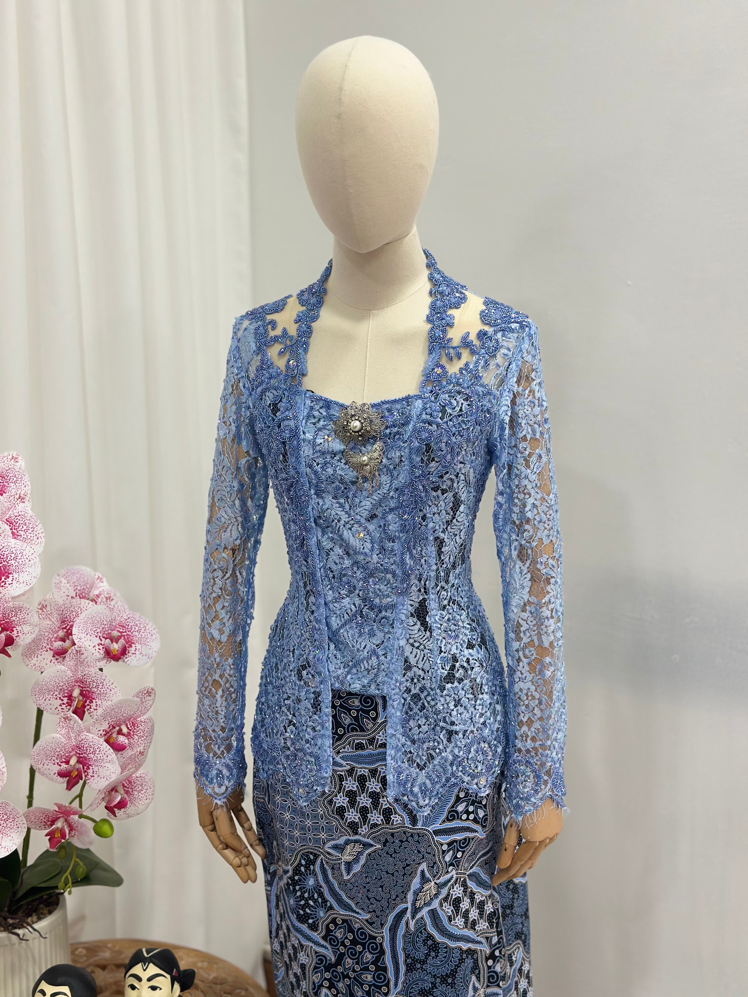EXCLUSIVE KEBAYA COLLECTIONS