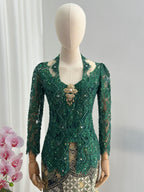 EXCLUSIVE KEBAYA SHOWCASE