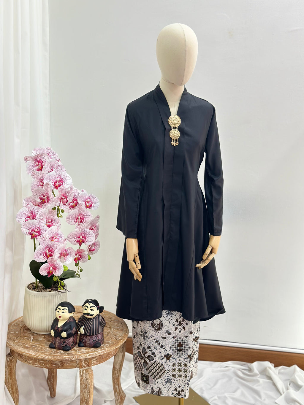 Kebaya Pemo [Series 24]