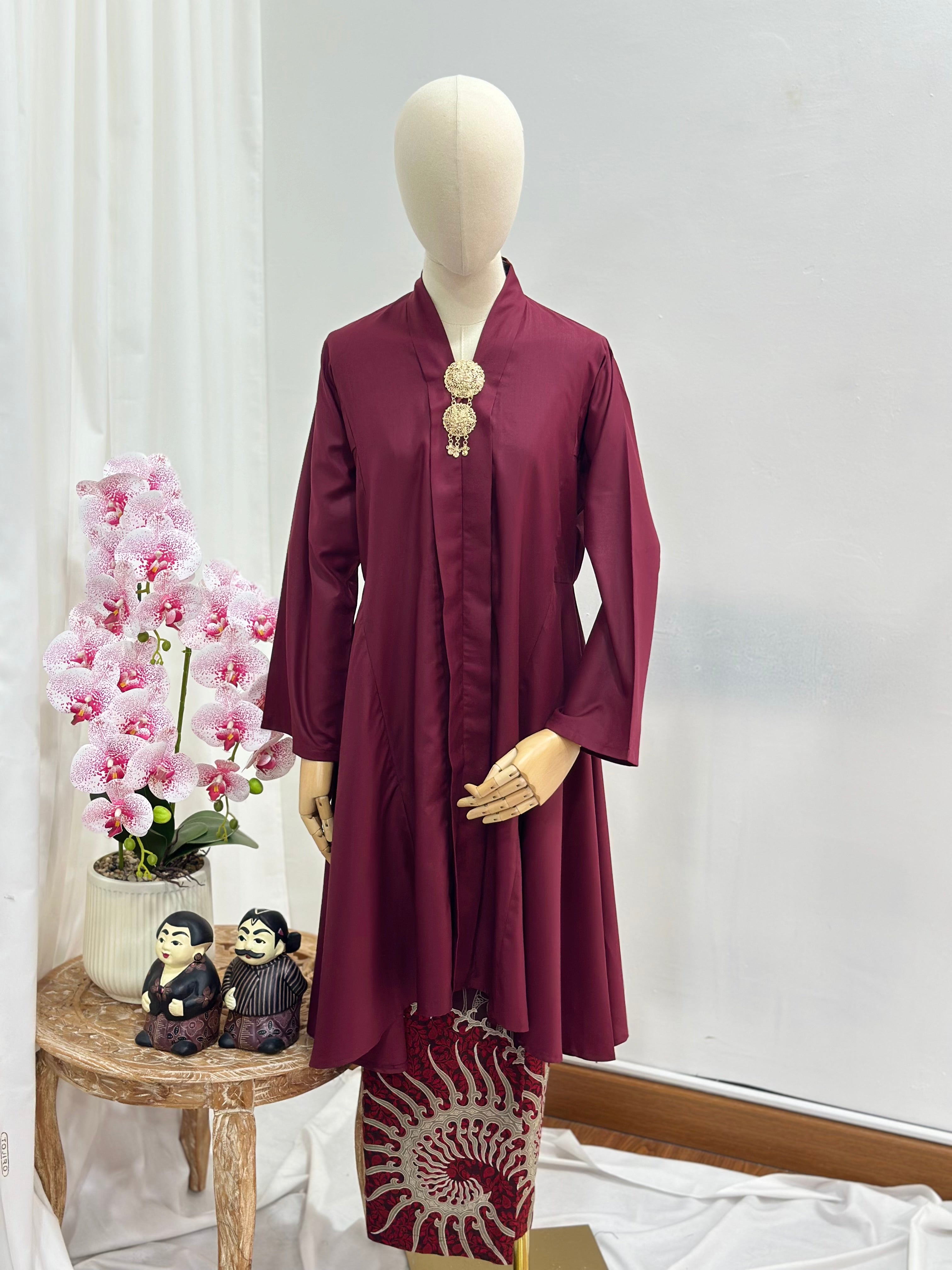 Kebaya Pemo [Series 24]