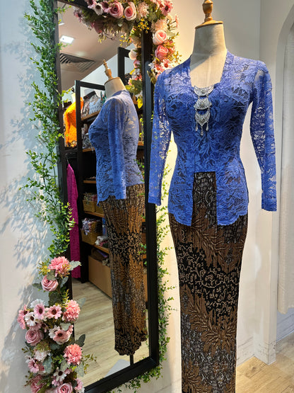 Kebaya Saloma