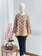 Batik Kurung/Kedah Top Singapore Women · Opah Series · Mozaic SG