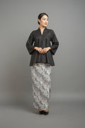 Nabila Top
