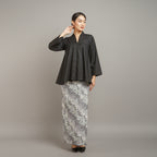 Nabila Top
