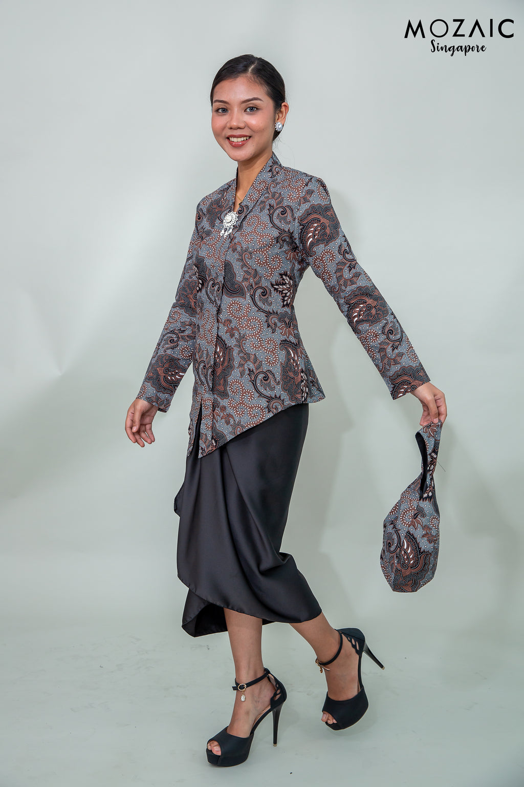 Kebaya Kamila