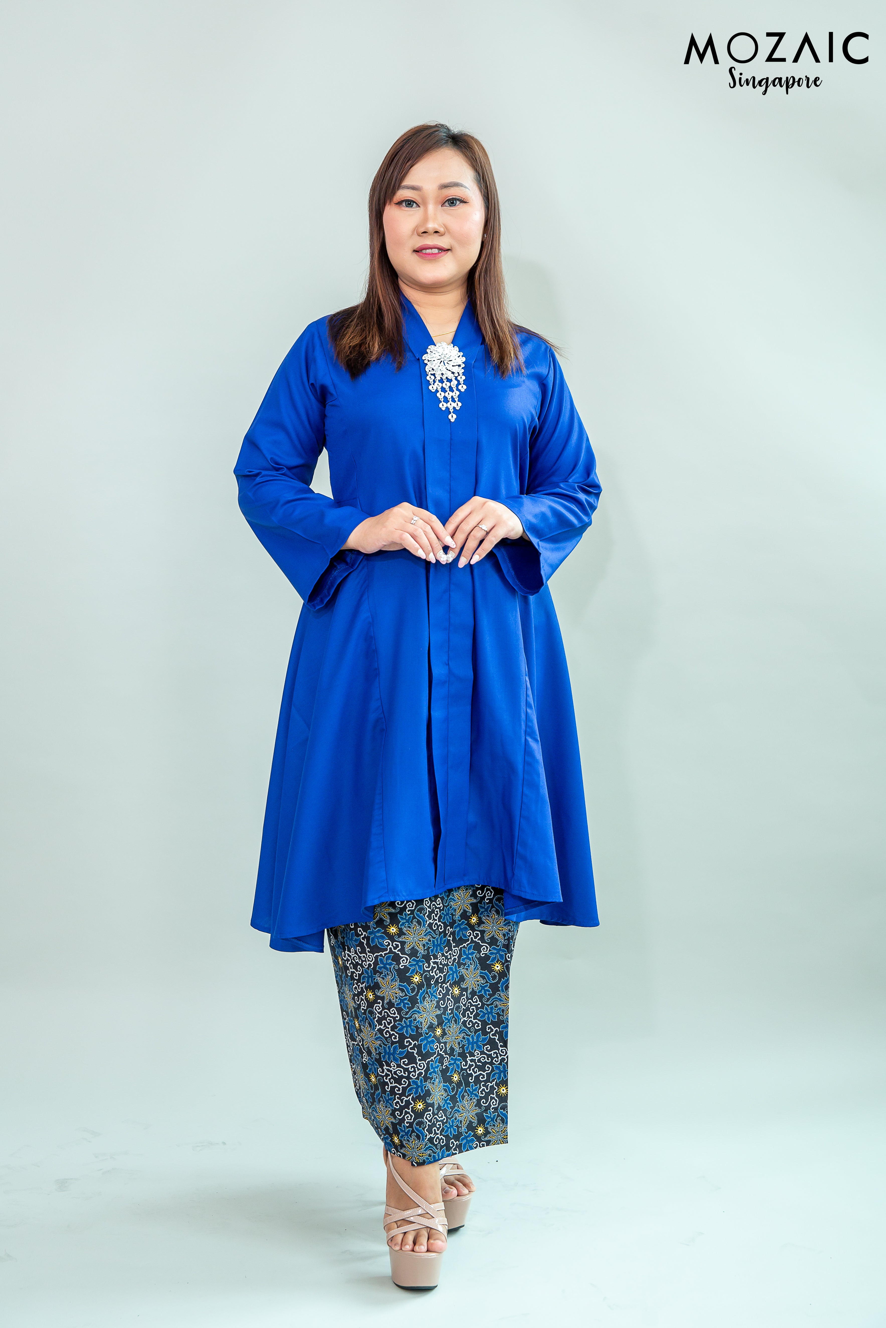 *Accessories sold separately.
*Product colour may slightly vary due to photographic lighting sources or your mointor setting. The actual size may vary as many of the products we produce are hand made. Please allow (0.05 to 0.1 inches) size variance.