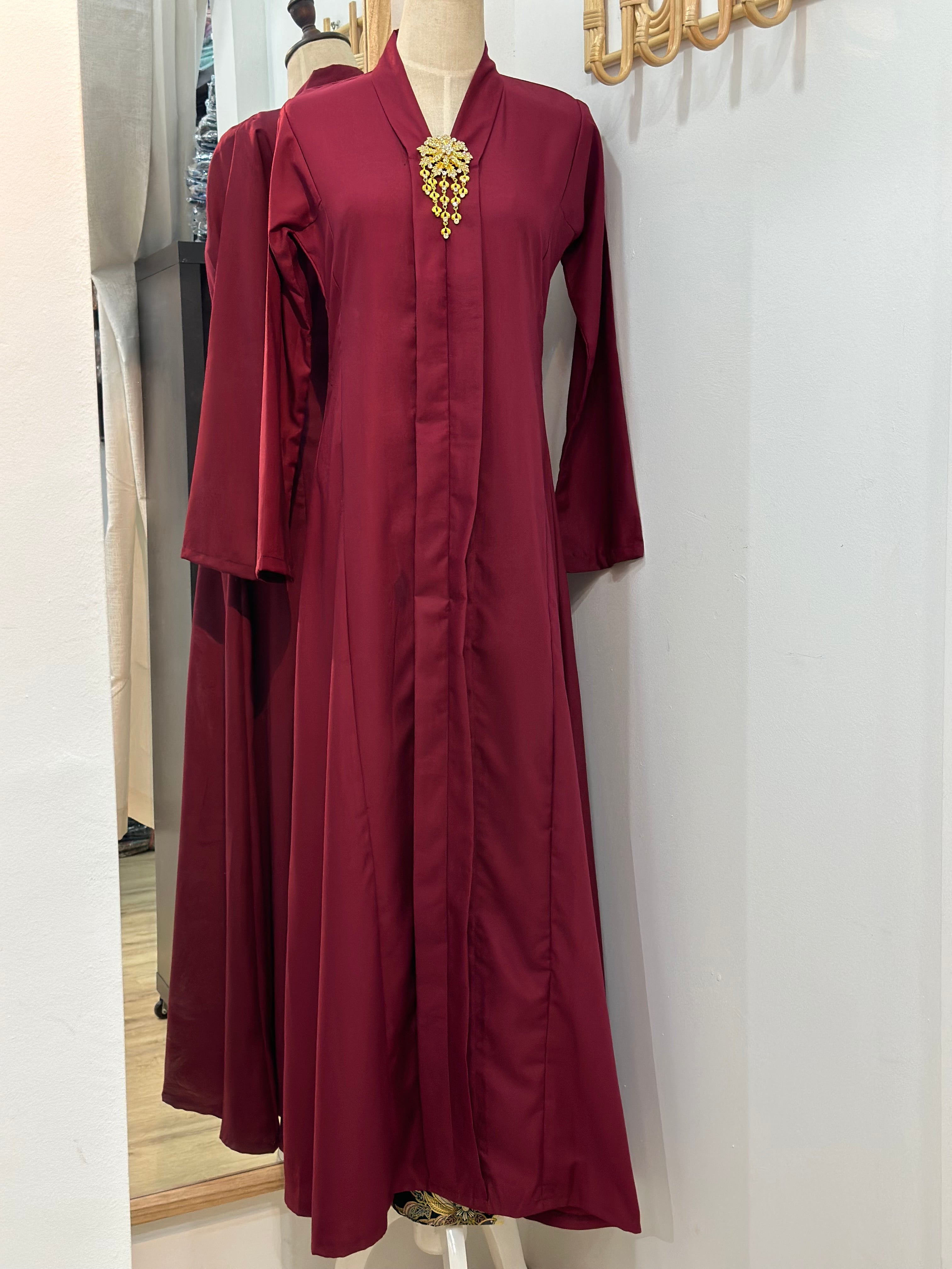 *Accessories sold separately.
*Product colour may slightly vary due to photographic lighting sources or your mointor setting. The actual size may vary as many of the products we produce are hand made. Please allow (0.05 to 0.1 inches) size variance.