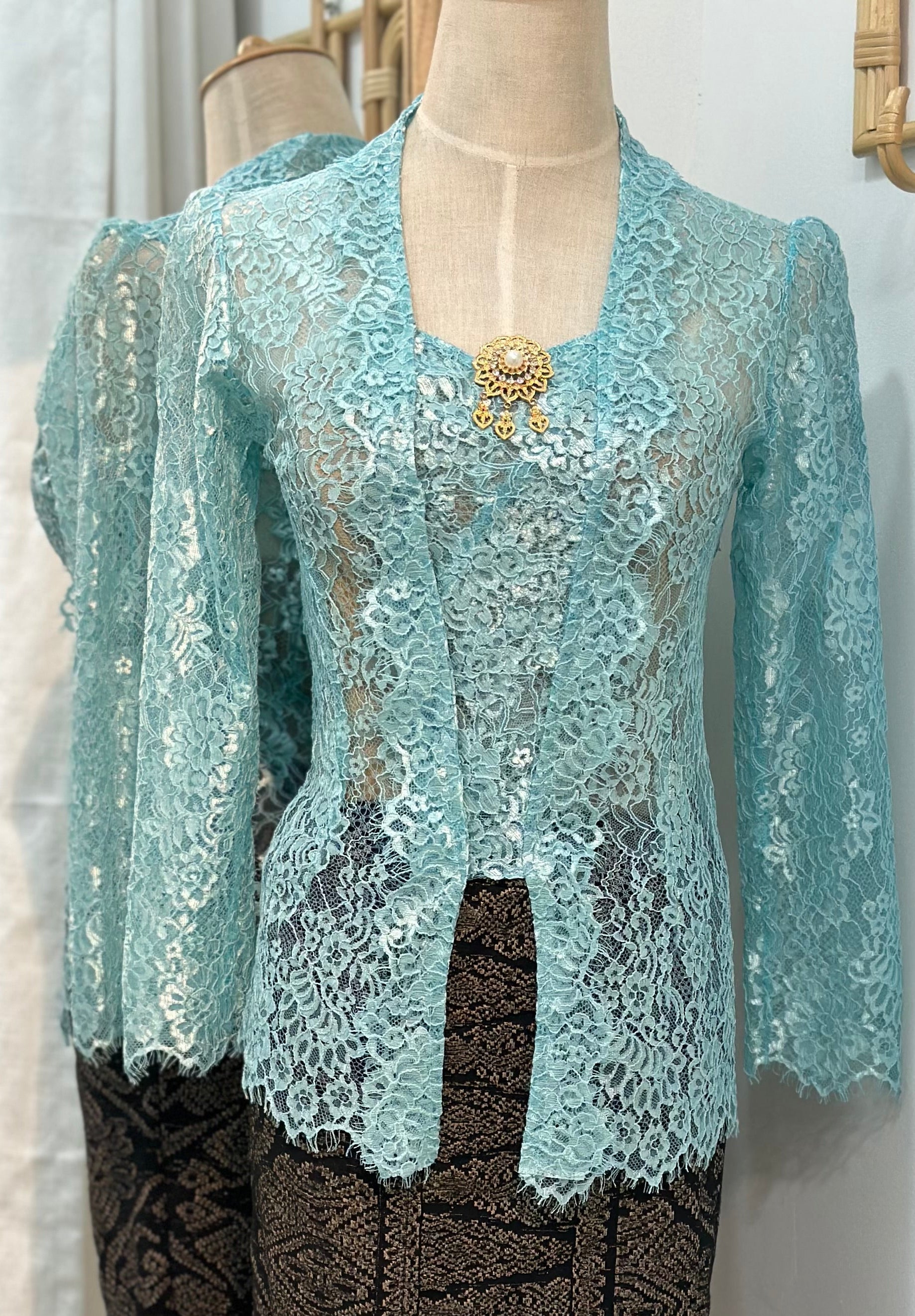 Kebaya Maryam [Puff Shoulder]