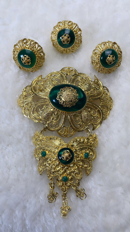 Brooch Set